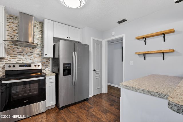 3256 FRUITWOOD Lane, Jacksonville, FL 32277