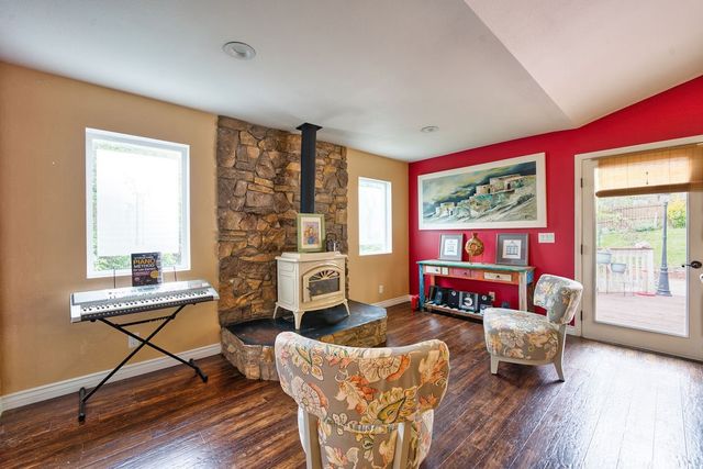 3804 Encino Trail, Frazier Park, CA 93225