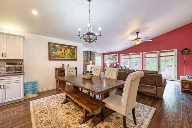 3804 Encino Trail, Frazier Park, CA 93225