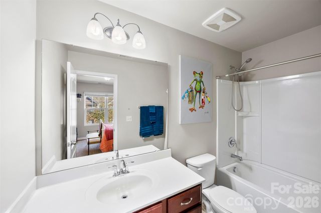 3261 Yarmouth Lane, Gastonia, NC 28056