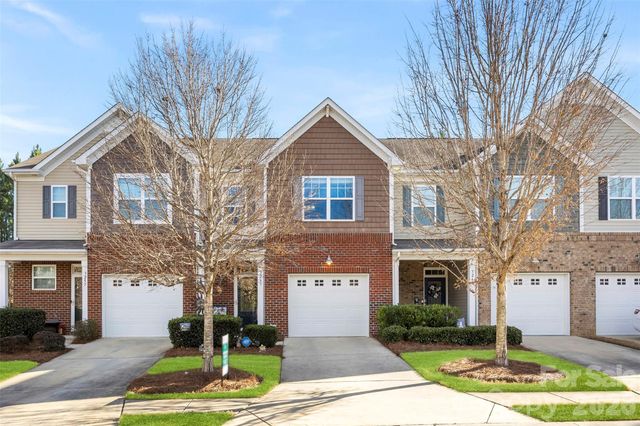 3261 Yarmouth Lane, Gastonia, NC 28056