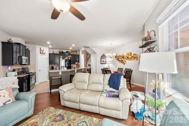 3261 Yarmouth Lane, Gastonia, NC 28056