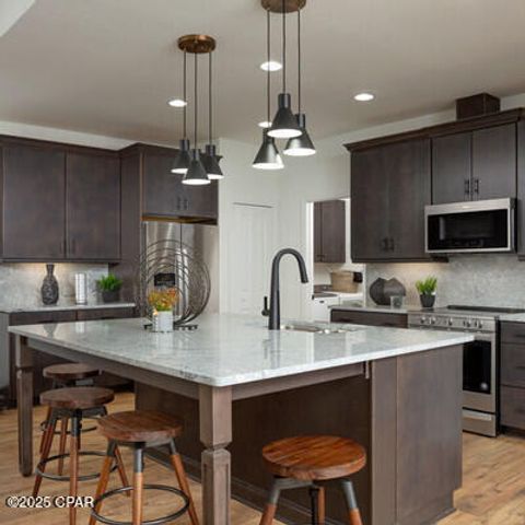 9430 Daydream Drive, Panama City Beach, FL 32413