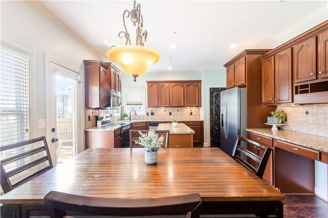 812 Brown Thrasher Way, Bremen, GA 30110