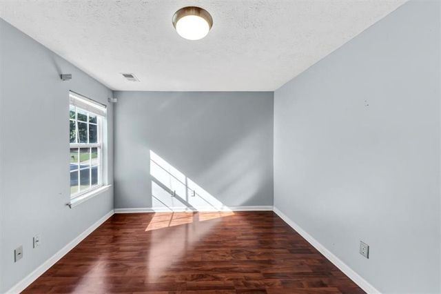 1532 Milford SW Place, Marietta, GA 30008