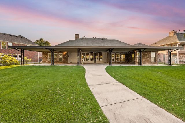 2302 Southbay Circle, Rowlett, TX 75088