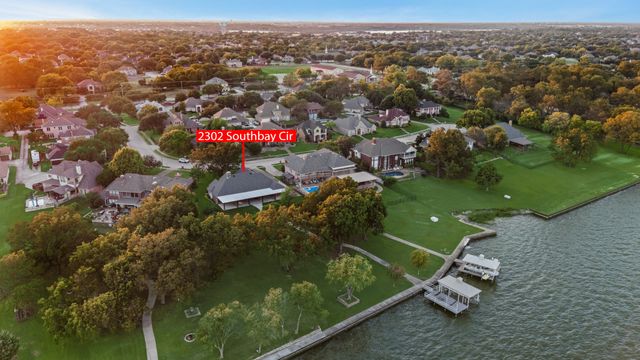 2302 Southbay Circle, Rowlett, TX 75088