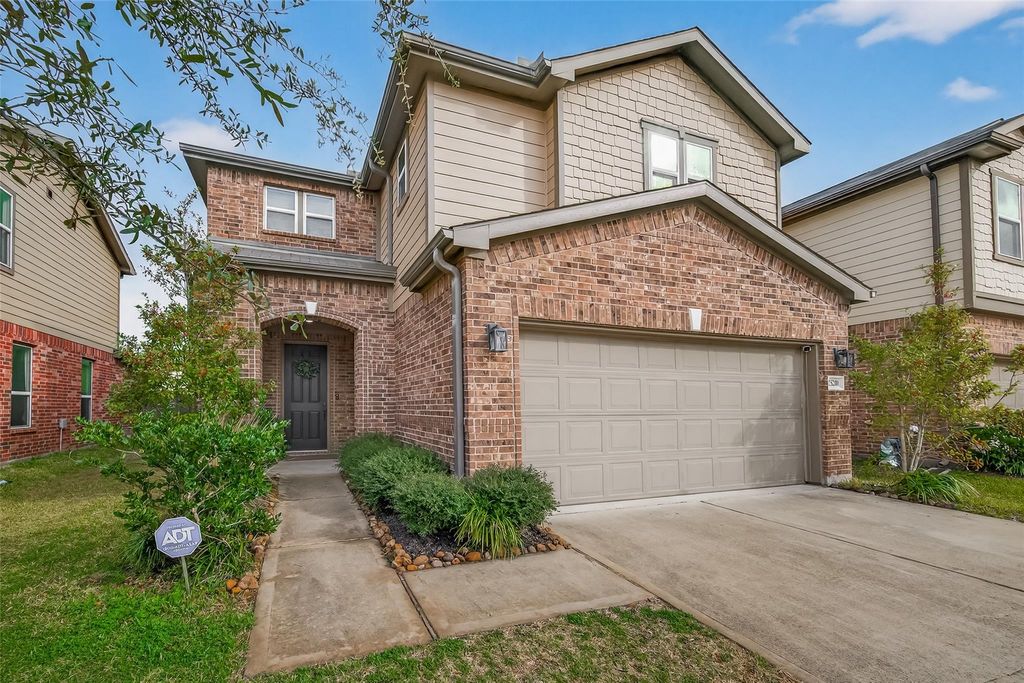 Image 1 of property listing at 25210 Stone Tower Court, Katy, TX 77493