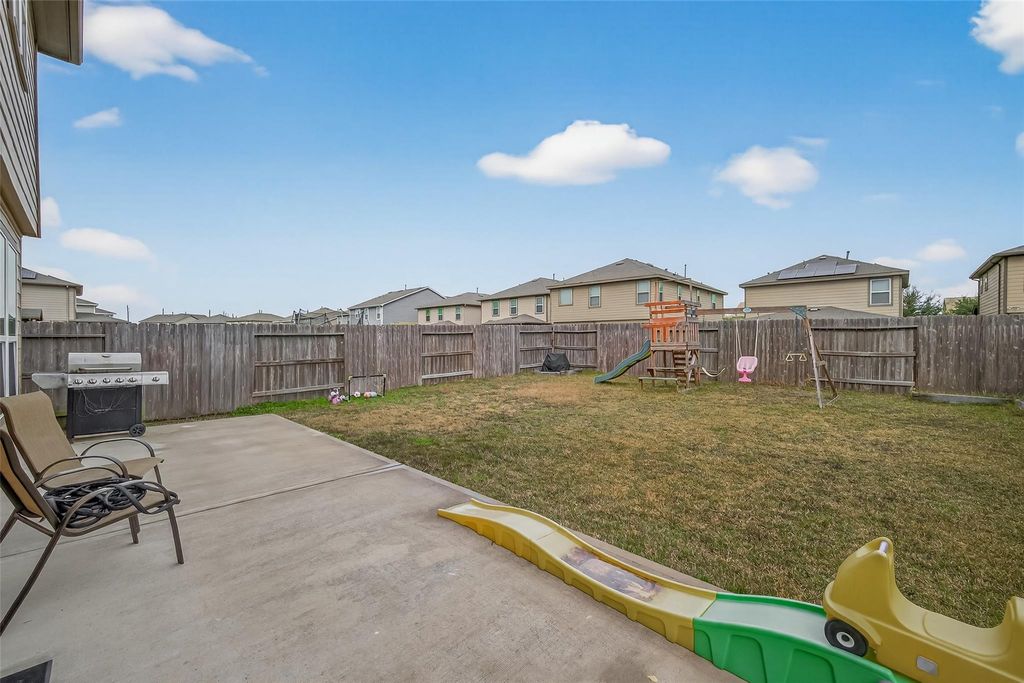 Image 36 of property listing at 25210 Stone Tower Court, Katy, TX 77493
