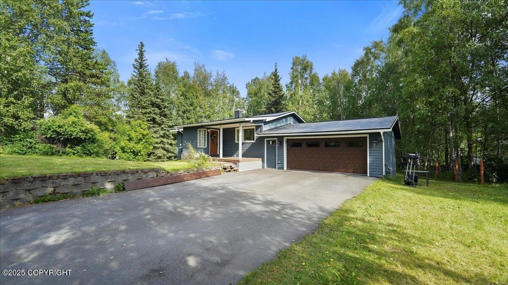 4509 Grumman Street, Anchorage, AK 99507
