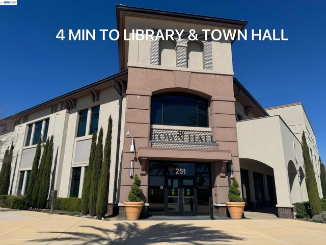 369 W Tuscan Ln, Mountain House, CA 95391