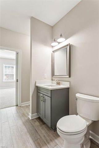 108 Osborne LN, Seaford, VA 23696