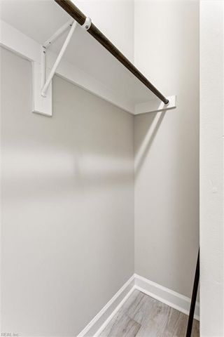 108 Osborne LN, Seaford, VA 23696