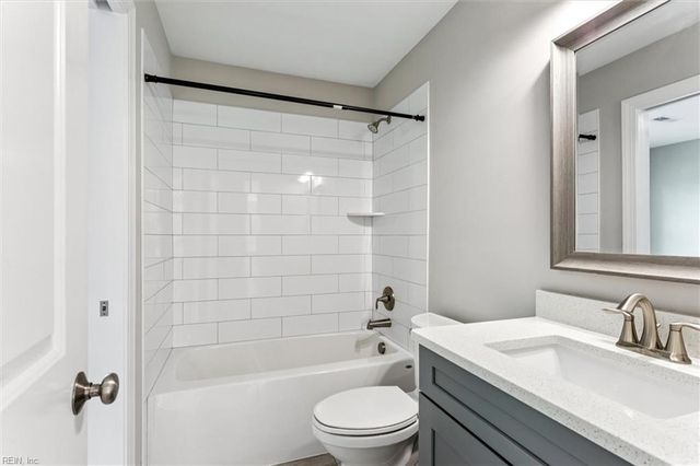 108 Osborne LN, Seaford, VA 23696