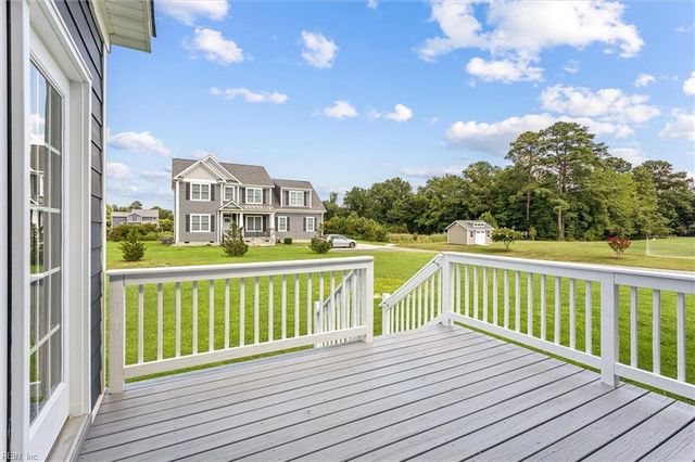 108 Osborne LN, Seaford, VA 23696