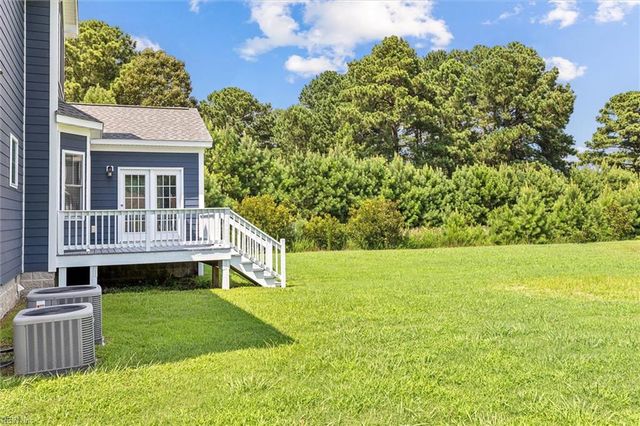 108 Osborne LN, Seaford, VA 23696