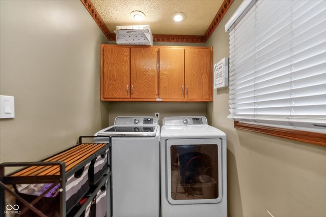 9641 Hamilton Hills Drive, Fishers, IN 46038