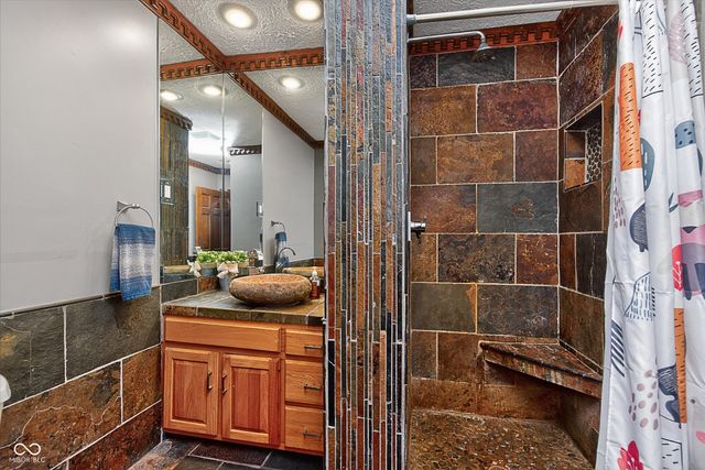 9641 Hamilton Hills Drive, Fishers, IN 46038