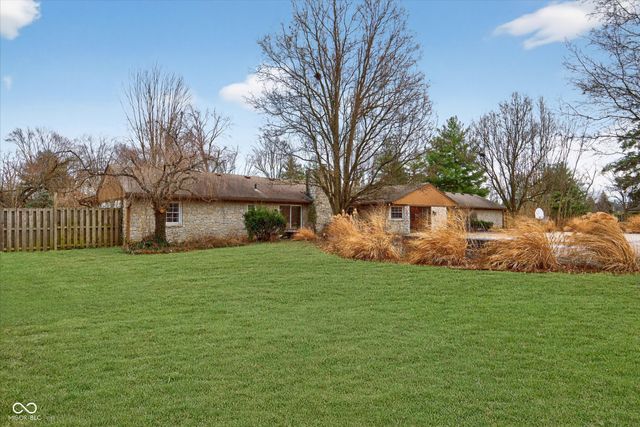 9641 Hamilton Hills Drive, Fishers, IN 46038