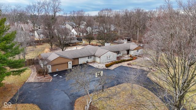 9641 Hamilton Hills Drive, Fishers, IN 46038