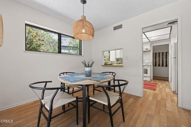 410 Church Road 38, Ojai, CA 93023