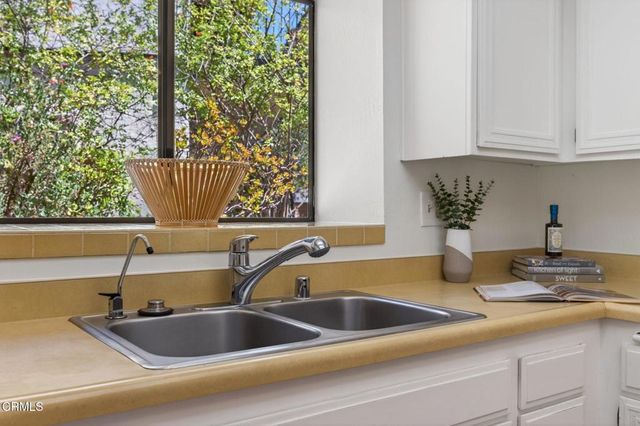410 Church Road 38, Ojai, CA 93023