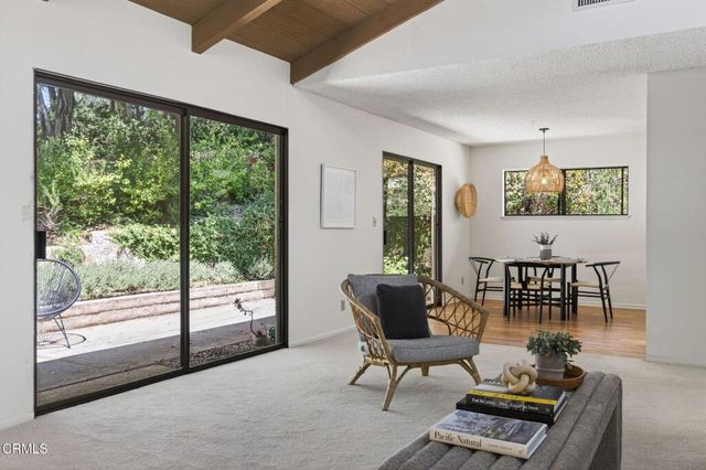 410 Church Road 38, Ojai, CA 93023
