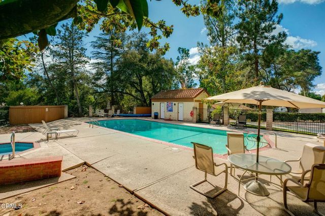 410 Church Road 38, Ojai, CA 93023