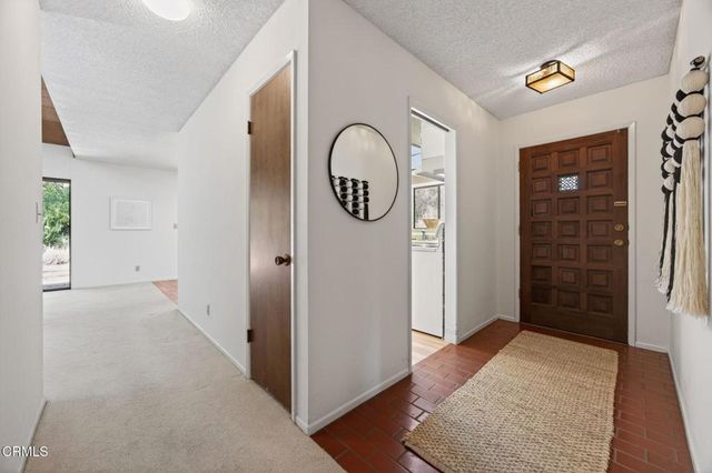 410 Church Road 38, Ojai, CA 93023