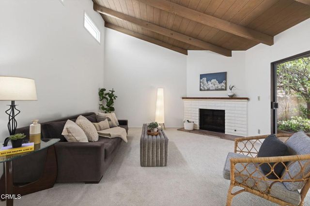 410 Church Road 38, Ojai, CA 93023