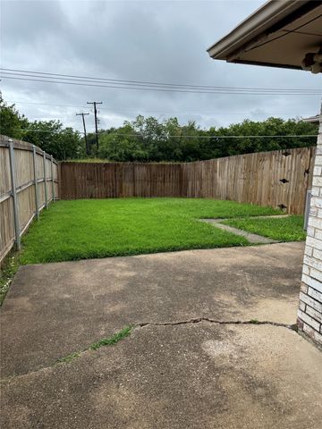 2217 Woodcreek A, Carrollton, TX 75006