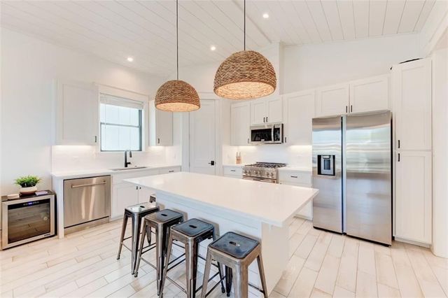 410 N Station St B, Port Aransas, TX 78373