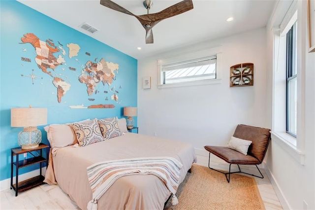 410 N Station St B, Port Aransas, TX 78373
