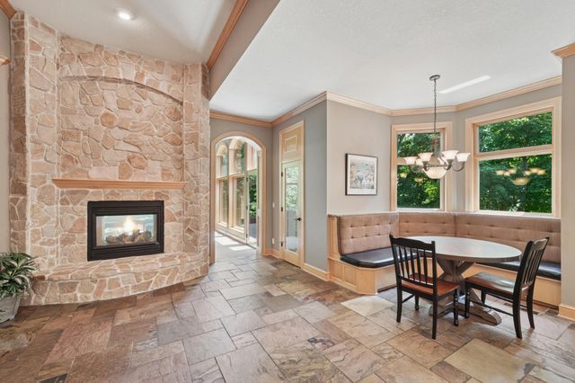 18844 Bearpath Trail, Eden Prairie, MN 55347