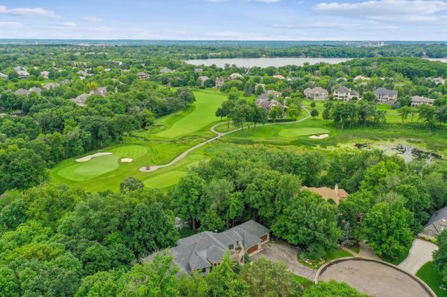 18844 Bearpath Trail, Eden Prairie, MN 55347