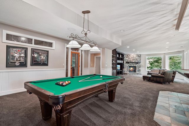 18844 Bearpath Trail, Eden Prairie, MN 55347