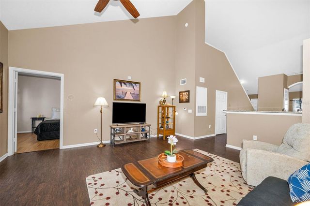 3605 KINGS ROAD 103, Palm Harbor, FL 34685