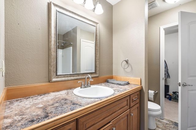 1603 E Fairwind, Ozark, MO 65721