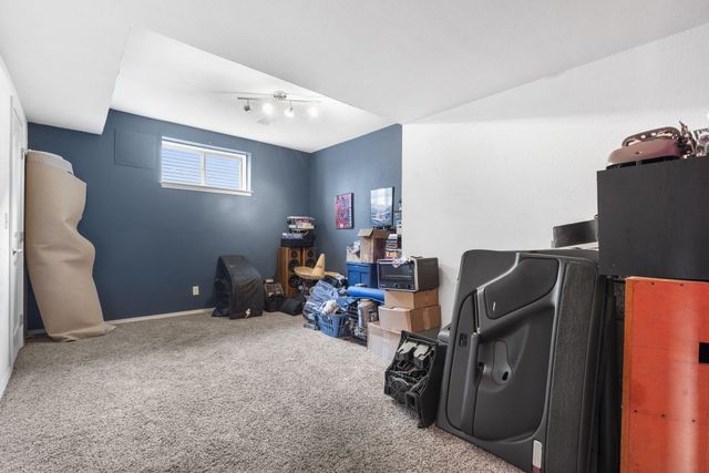 1603 E Fairwind, Ozark, MO 65721