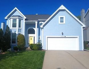 7248 Widmer Street, Shawnee, KS 66216