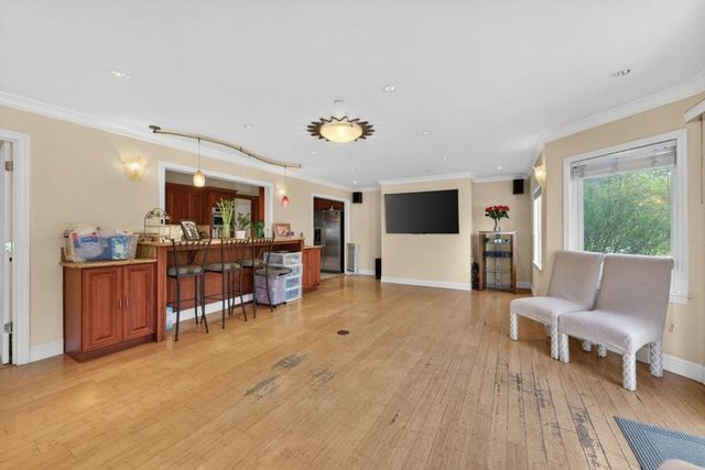 746 Jacaranda Circle, Hillsborough, CA 94010