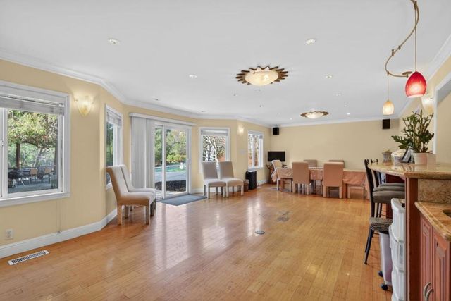 746 Jacaranda Circle, Hillsborough, CA 94010