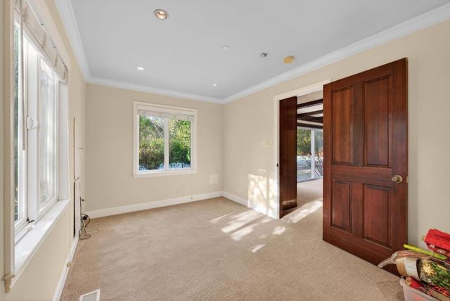 746 Jacaranda Circle, Hillsborough, CA 94010