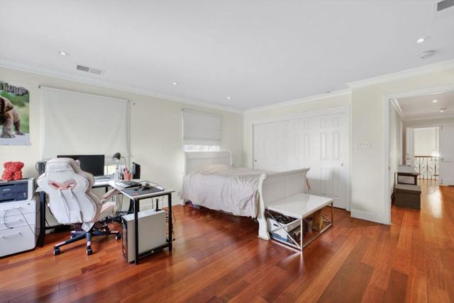 746 Jacaranda Circle, Hillsborough, CA 94010