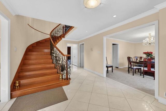 746 Jacaranda Circle, Hillsborough, CA 94010