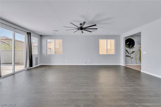 6883 Merril Summit Court, Las Vegas, NV 89142
