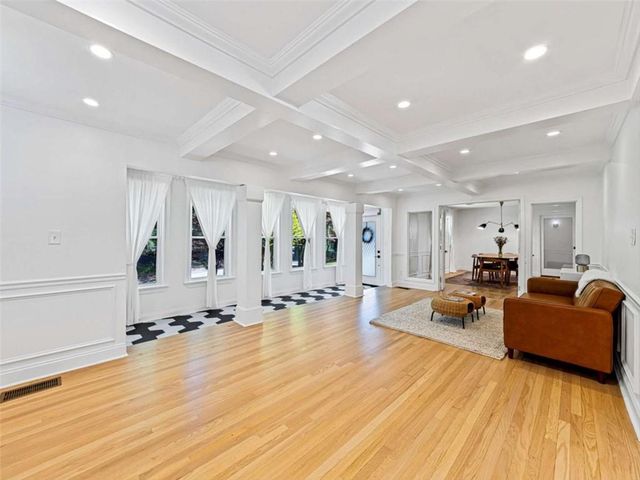 579 Fielding Lane, Atlanta, GA 30311