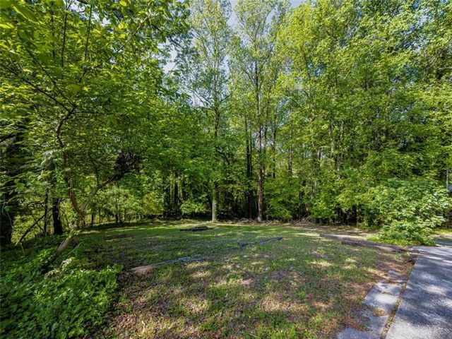 579 Fielding Lane, Atlanta, GA 30311