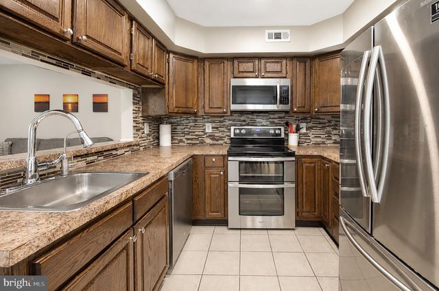411 GREGORYS WAY, Voorhees, NJ 08043