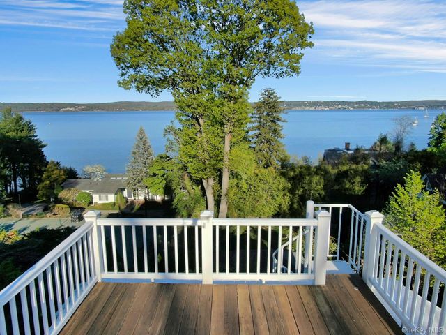 32 Laveta Place, Nyack, NY 10960